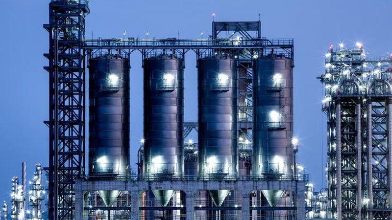 高分子材料与金属材料：优缺点全面解析**